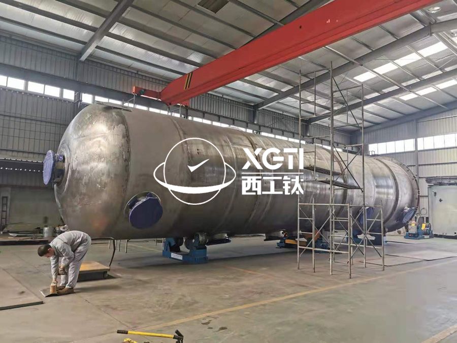 鈦換熱器、鈦反應釜控熱設備的性能與特點